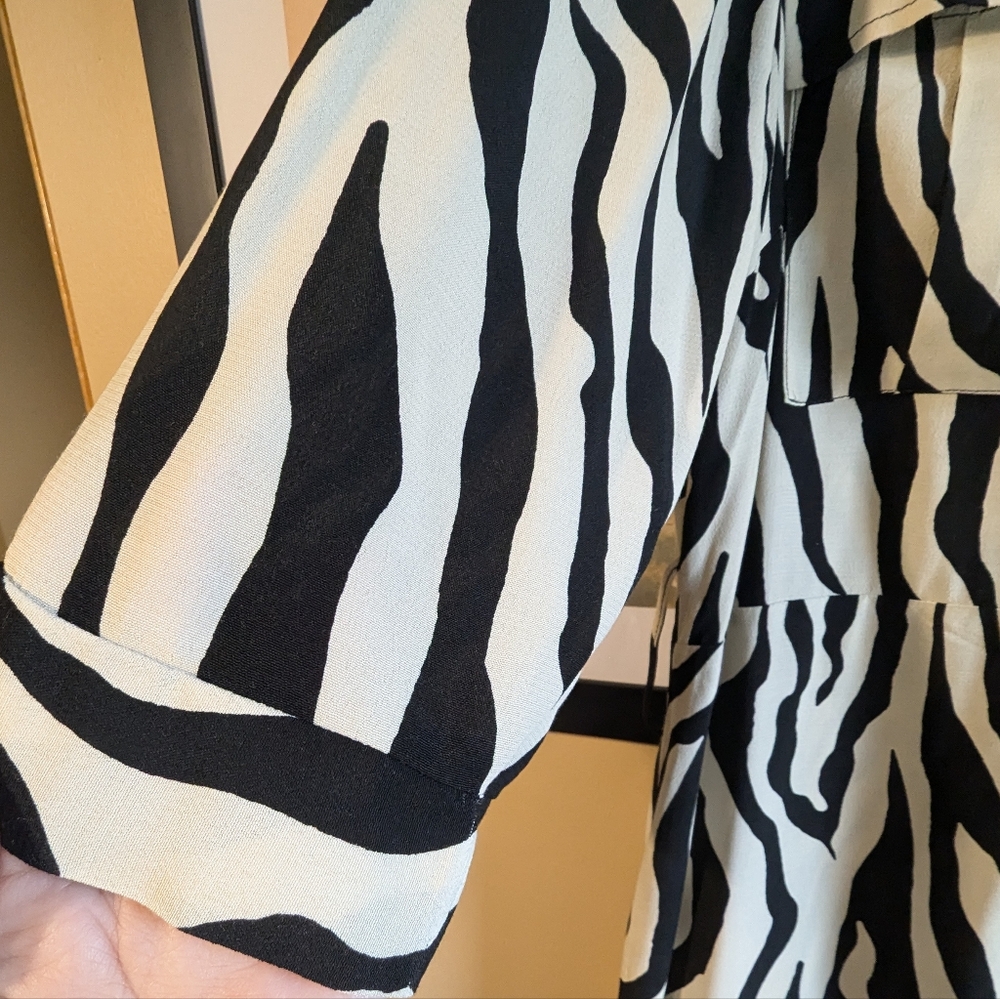 Midi dress - Picture 11 of 16